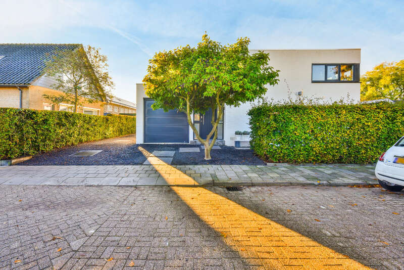 Jak dobrać kostkę brukową do nowoczesnego podjazdu?