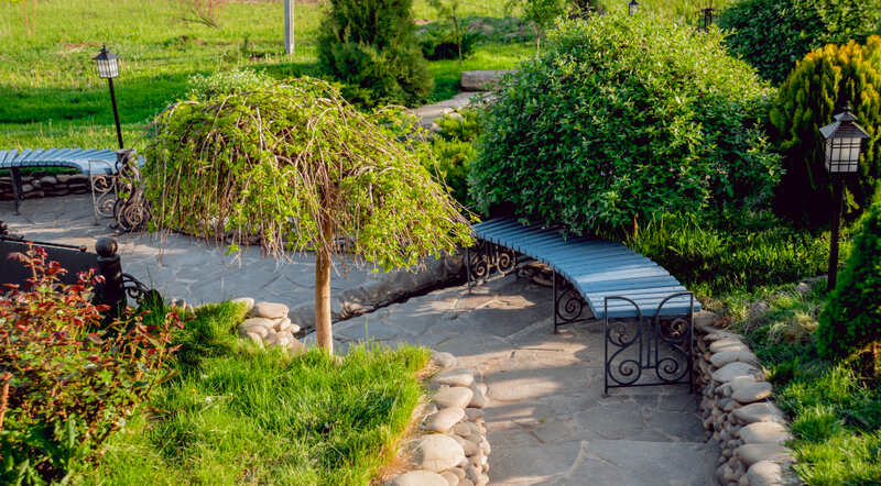 Stopnie jako granica między strefami ogrodu